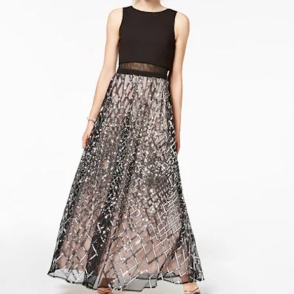 TLC “Say yes to the prom” sequined grid popover gown. Black/silver/blush size 3 - Picture 3 of 16